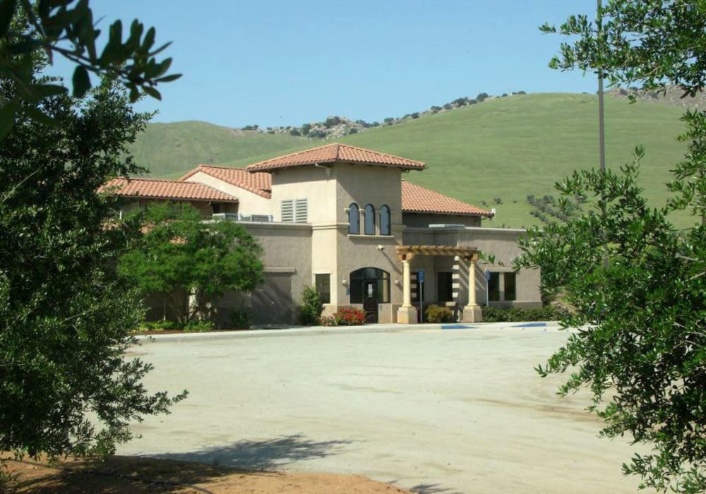 Welcome to Our San Joaquin Valley Animal Hospital